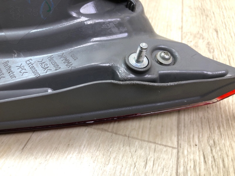 Фонарь внутренний левый CAMRY 55 14-17 2015 2.5 2ARFE Фонарь внутренний левый CAMRY 55 14-17 2015 2.5 2ARFE