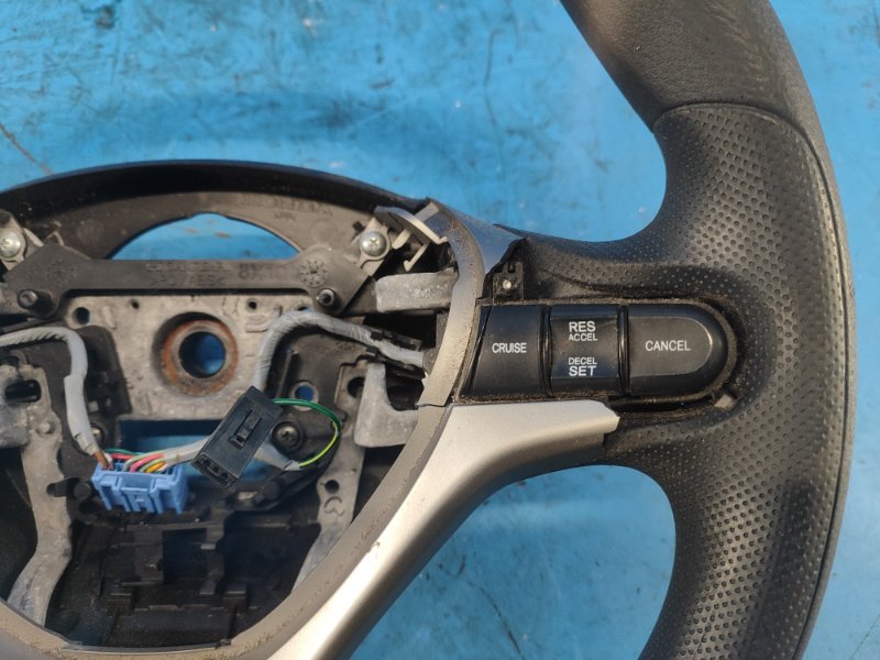 Руль HONDA CIVIC 4D 06-11 Руль HONDA CIVIC 4D 06-11