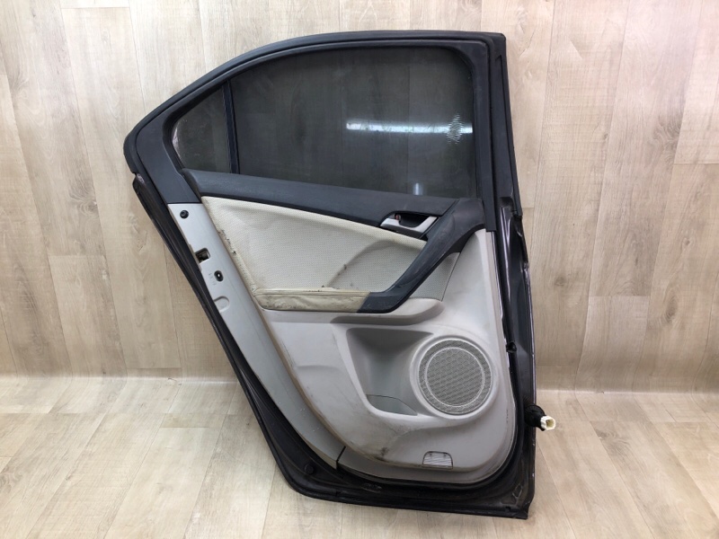 Дверь задняя левая ACCORD CU8 / TSX 08-14 2010 2.4 K24Z3 Дверь задняя левая ACCORD CU8 / TSX 08-14 2010 2.4 K24Z3