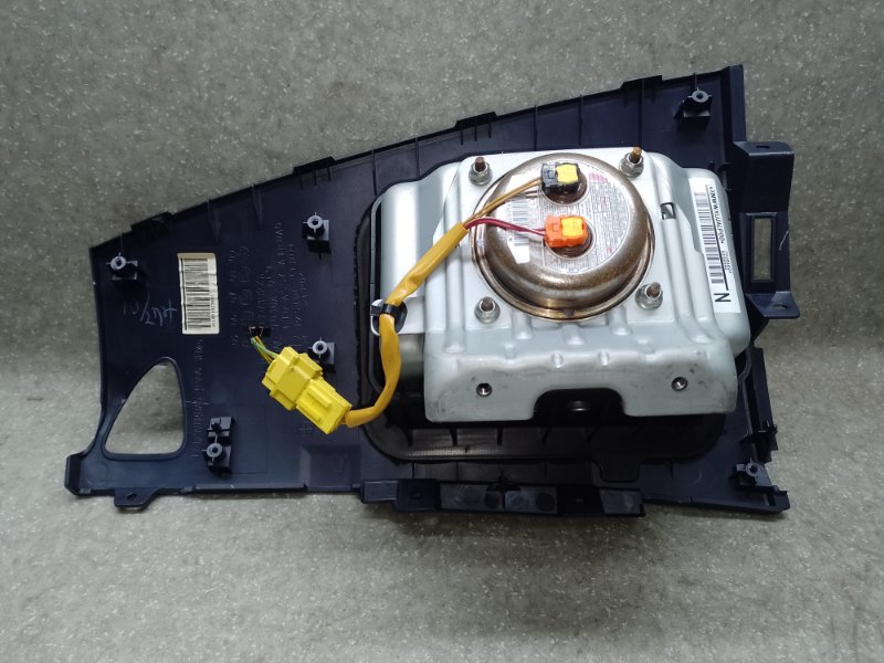 Запчасть подушка безопасности пассажира MITSUBISHI OUTLANDER XL 05-13 2009 3.0 6B31 7030A059XA Б/У Подушка безопасности пассажира MITSUBISHI OUTLANDER XL 05-13 2009 3.0 6B31 7030A059XA Б/У