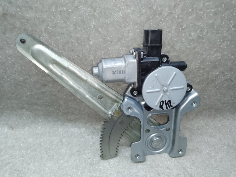 Стеклоподъемник задний правый MITSUBISHI OUTLANDER XL 05-13 2009 3.0 6B31 5743A049 Б/У