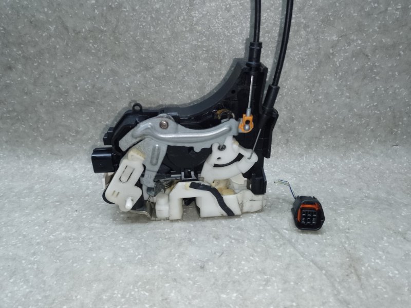 Замок двери задний правый OUTLANDER XL 05-13 2009 3.0 6B31 Замок двери задний правый OUTLANDER XL 05-13 2009 3.0 6B31