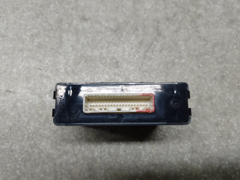 Блок управления центральным замком MITSUBISHI OUTLANDER XL 05-13 3.0 6B31 Блок управления центральным замком MITSUBISHI OUTLANDER XL 05-13 3.0 6B31