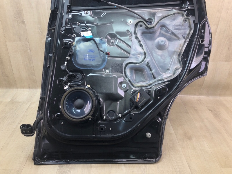 Дверь задняя правая ESCAPE 12-19 Дверь задняя правая ESCAPE 12-19