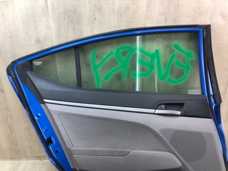 Дверь задняя левая ELANTRA AD 16- Дверь задняя левая ELANTRA AD 16-