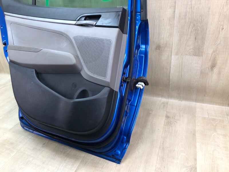 Дверь задняя левая ELANTRA AD 16- Дверь задняя левая ELANTRA AD 16-