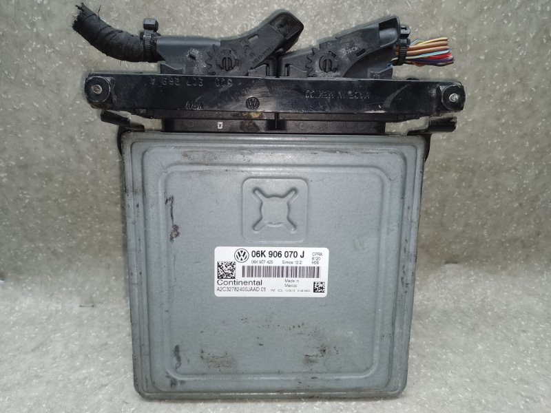 Блок управления двигателем PASSAT B7 11-15 2014 1.8 CPRA Блок управления двигателем PASSAT B7 11-15 2014 1.8 CPRA