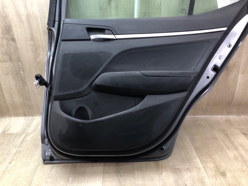 Дверь задняя правая ELANTRA AD 16- 2019 2.0 Дверь задняя правая ELANTRA AD 16- 2019 2.0