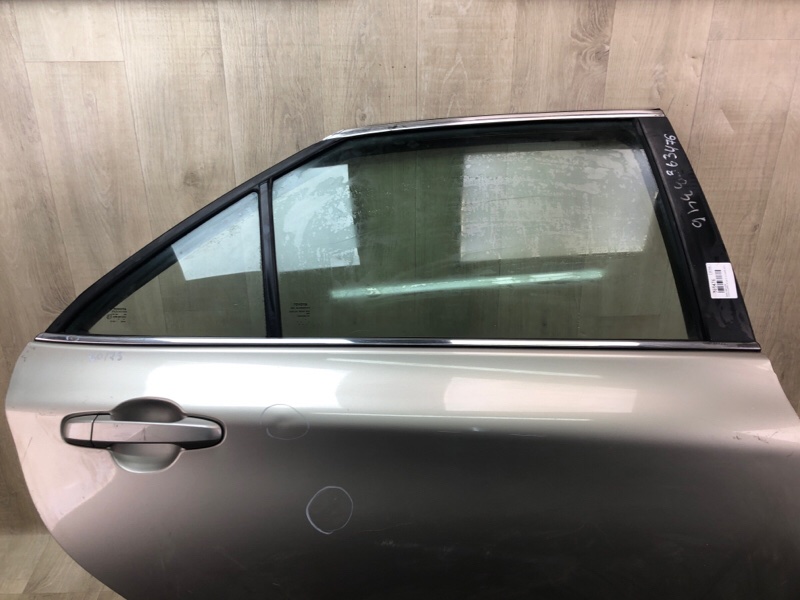 Дверь задняя правая CAMRY 55 14-17 2015 2.5 2ARFE