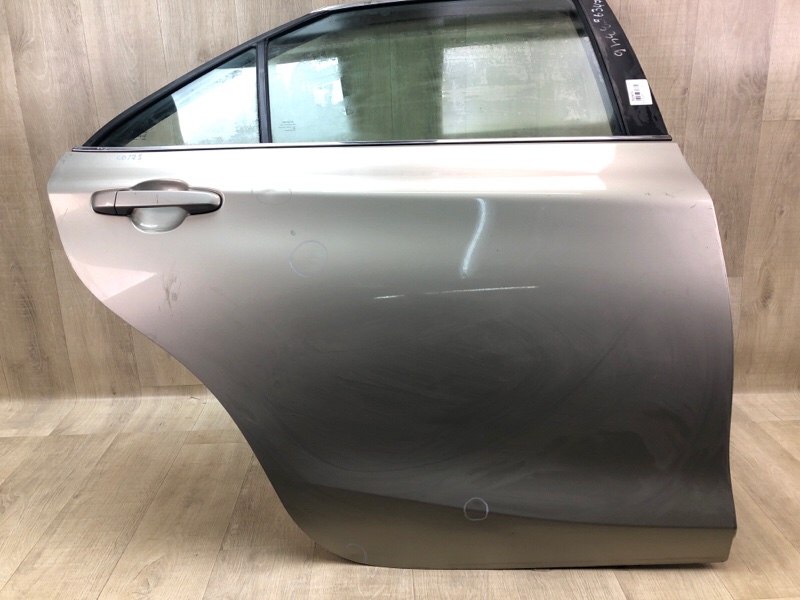 Дверь задняя правая TOYOTA CAMRY 55 14-17 2.5 2ARFE