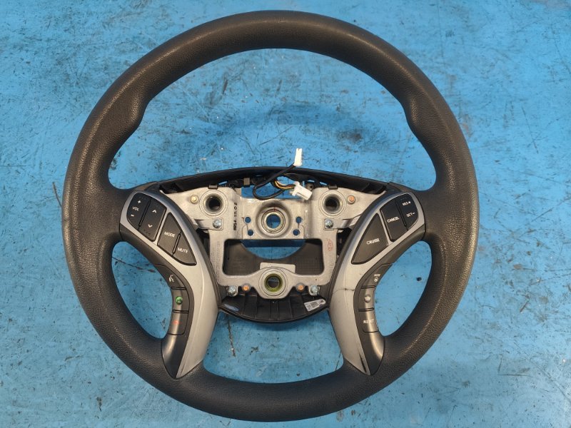 Запчасть руль HYUNDAI ELANTRA MD 10-15 2014 1.8 G4NB 56110-3X908-RY Б/У Руль HYUNDAI ELANTRA MD 10-15 2014 1.8 G4NB 56110-3X908-RY Б/У