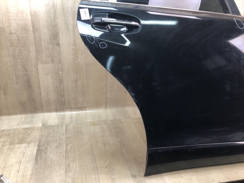 Дверь задняя правая VENZA 09-16 2009 3.5 2GR-FE Дверь задняя правая VENZA 09-16 2009 3.5 2GR-FE