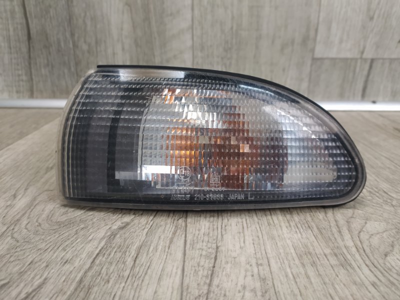 Указатель поворота левый MITSUBISHI GALANT 93-97 MB848553 Б/У