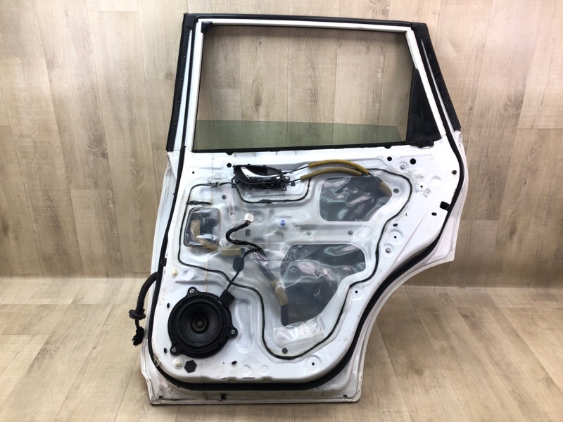 Дверь задняя правая X-TRAIL/ROGUE T32 13-20 2016 2.5 QR25DE