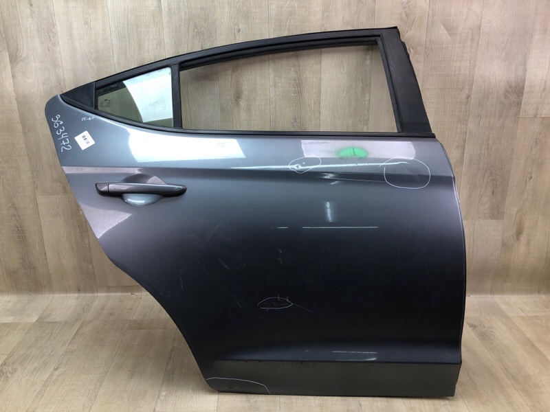 Запчасть дверь задняя правая HYUNDAI ELANTRA AD 16- 2019 2.0 G4NH 77004F2000 Б/У Дверь задняя правая HYUNDAI ELANTRA AD 16- 2019 2.0 G4NH 77004F2000 Б/У