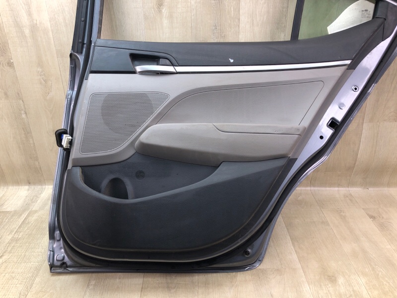 Дверь задняя правая ELANTRA AD 16- 2019 2.0 G4NH Дверь задняя правая ELANTRA AD 16- 2019 2.0 G4NH