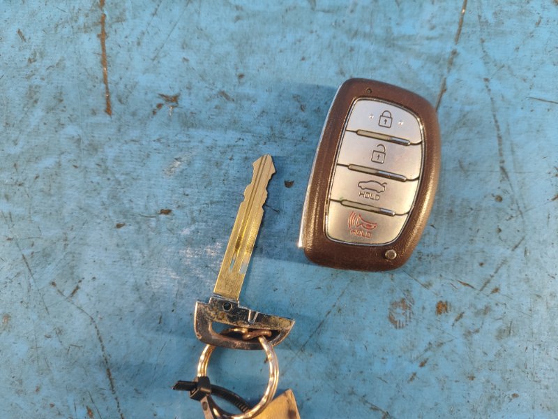 Ключ зажигания HYUNDAI ELANTRA AD 16- 2.0 G4NH Ключ зажигания HYUNDAI ELANTRA AD 16- 2.0 G4NH