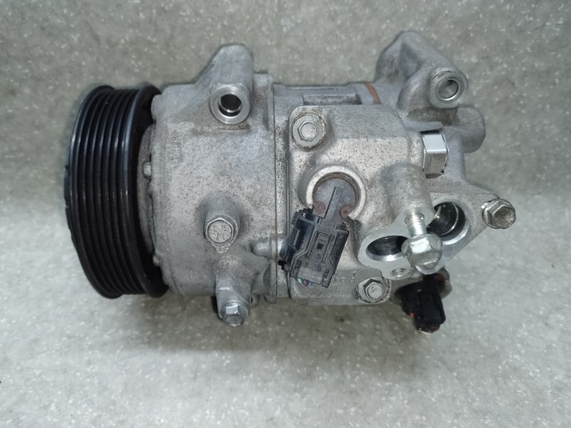Компрессор кондиционера TOYOTA CAMRY 55 14-17 2015 2.5 2ARFE 883100R014 Б/У