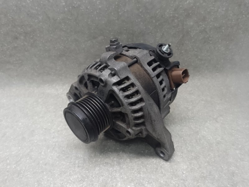 Запчасть генератор TOYOTA CAMRY 55 14-17 2015 2.5 2ARFE 270600V170 Б/У Генератор TOYOTA CAMRY 55 14-17 2015 2.5 2ARFE 270600V170 Б/У