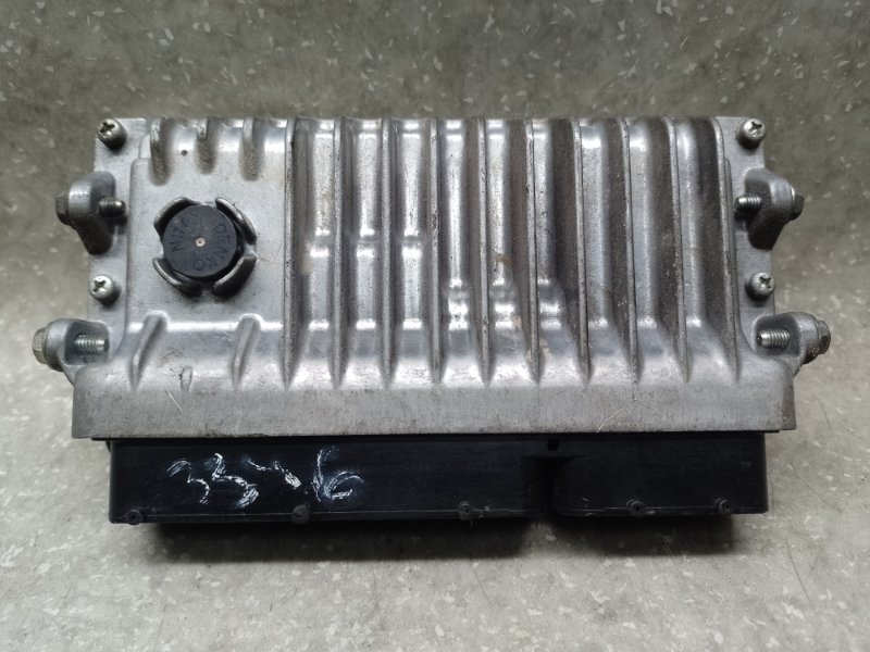 Запчасть блок управления двигателем TOYOTA CAMRY 55 14-17 2015 2.5 2ARFE 8966106N10 Б/У Блок управления двигателем TOYOTA CAMRY 55 14-17 2015 2.5 2ARFE 8966106N10 Б/У