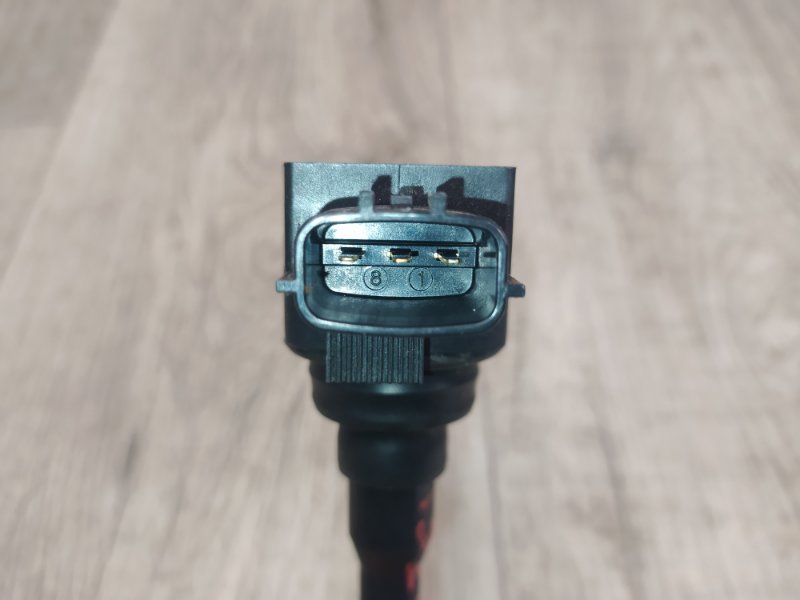 Катушка зажигания NISSAN QASHQAI/ROGUE SPORT 14- J11 2.0L MR20DD