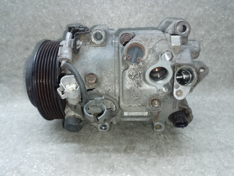 Запчасть компрессор кондиционера TOYOTA SIENNA 11-16 2011 3.5 2GR-FE 8832008070 Б/У Компрессор кондиционера TOYOTA SIENNA 11-16 2011 3.5 2GR-FE 8832008070 Б/У