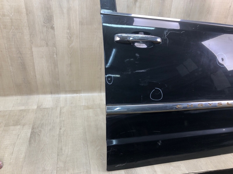 Дверь передняя правая TOWN &amp; COUNTRY (RT) 2015 3.6 V6 ERB