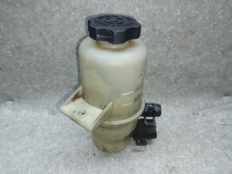 Бачок ГУР CHRYSLER TOWN &amp; COUNTRY (RT) 2015 3.6 V6 ERB 4743676AD Б/У