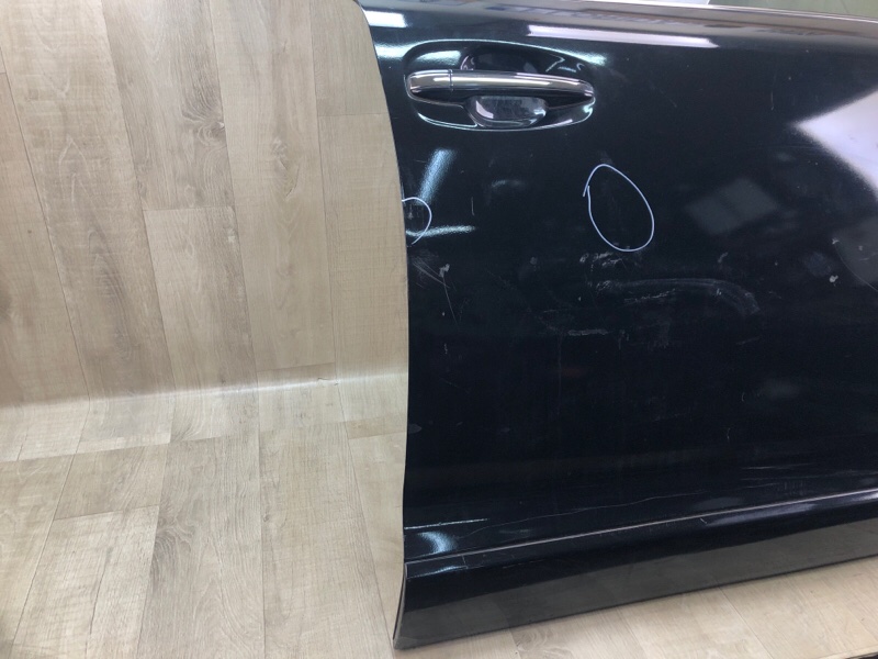 Дверь передняя правая VENZA 09-16 2009 3.5 2GR-FE