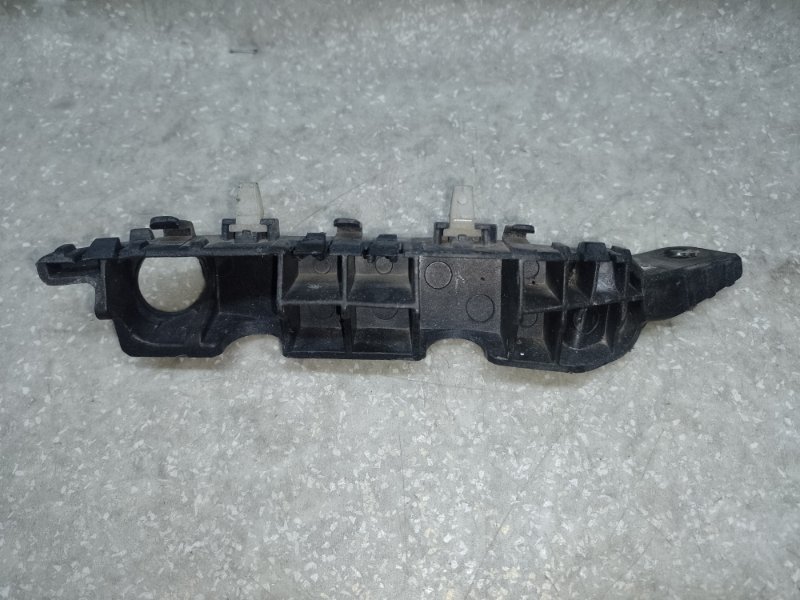 Запчасть кронштейн переднего бампера левый HYUNDAI ELANTRA MD 10-15 2015 1.8 G4NB 865133X000 Б/У Кронштейн переднего бампера левый HYUNDAI ELANTRA MD 10-15 2015 1.8 G4NB 865133X000 Б/У