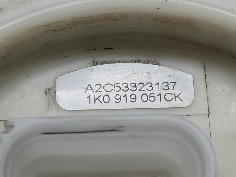 Топливный насос JETTA USA 10-17 2010 CBTA 2.5L Топливный насос JETTA USA 10-17 2010 CBTA 2.5L