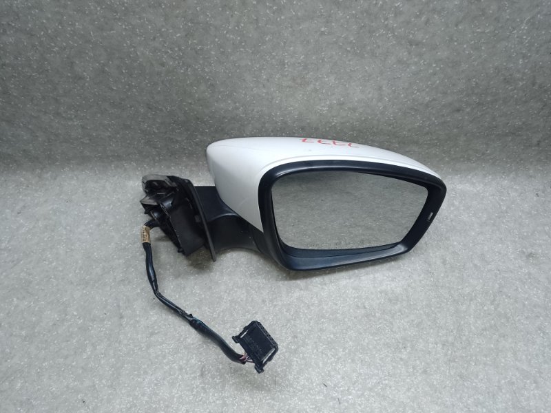 Зеркало правое VOLKSWAGEN JETTA USA 10-17 5C7857508AE Б/У
