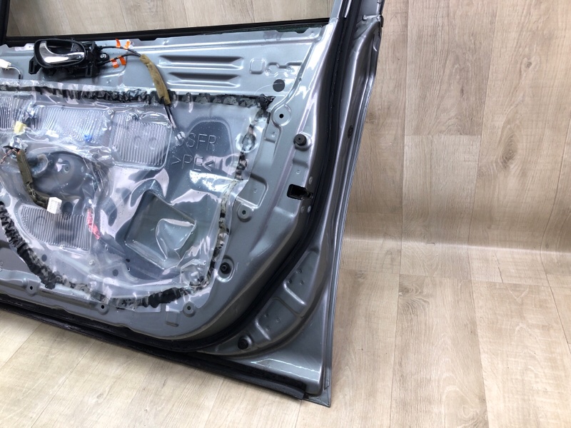 Дверь передняя правая SENTRA B17 12-21 2014 1.8 MRA8DE