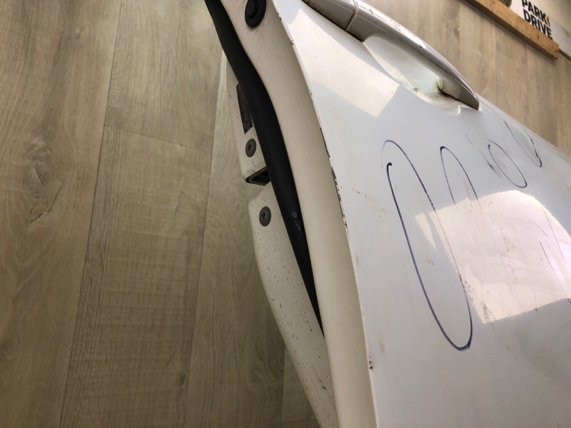 Дверь передняя правая CAMRY 40 06-11