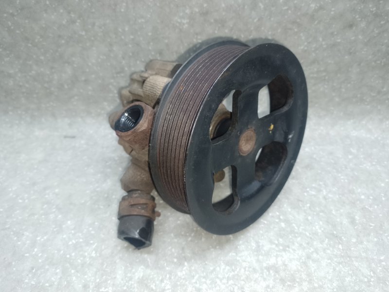 Запчасть насос гур TOYOTA TUNDRA 07-13 5.7 3UR 443100C090 Б/У Насос ГУР TOYOTA TUNDRA 07-13 5.7 3UR 443100C090 Б/У