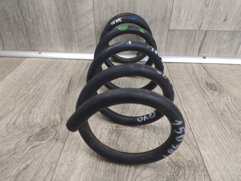 Пружина задней подвески INFINITI G25/G35/G37/Q40 06-14 Седан 3.7 VQ37VHR