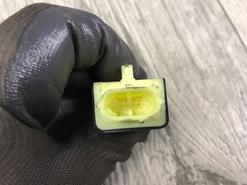 Датчик удара VENZA 09-16 2009 3.5 2GR-FE