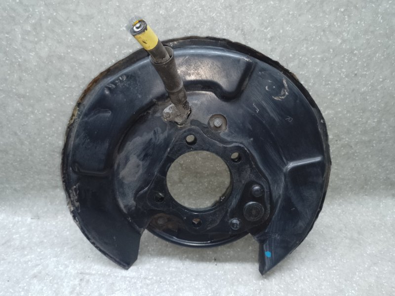 Тормозной механизм правый CAMRY 55 14-17 2015 2.5 2ARFE Тормозной механизм правый CAMRY 55 14-17 2015 2.5 2ARFE