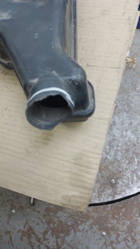 Резонатор воздушного фильтра X-TRAIL/ROGUE T32 13-20 2015 T32 2.5 QR25DE