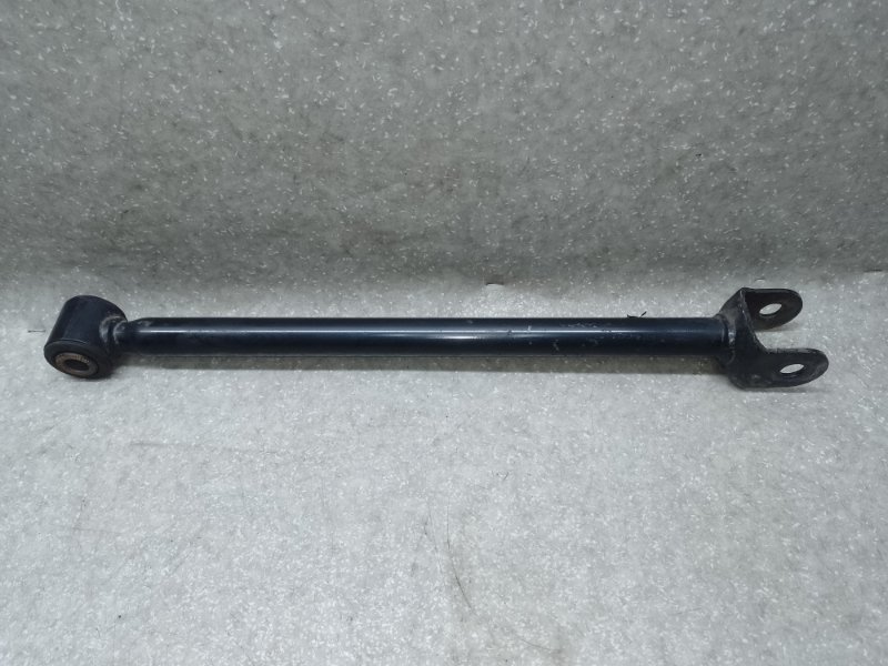 Запчасть рычаг задней подвески поперечный TOYOTA CAMRY 55 14-17 2015 2.5 2ARFE 4871006140 Б/У Рычаг задней подвески поперечный TOYOTA CAMRY 55 14-17 2015 2.5 2ARFE 4871006140 Б/У