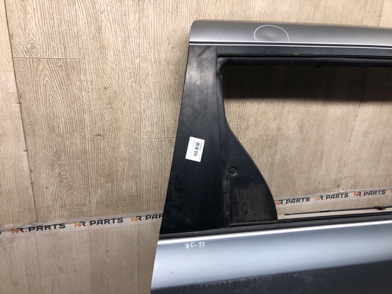 Дверь боковая сдвижная задняя правая SIENNA 11-16 2011 3.5 2GR-FE Дверь боковая сдвижная задняя правая SIENNA 11-16 2011 3.5 2GR-FE