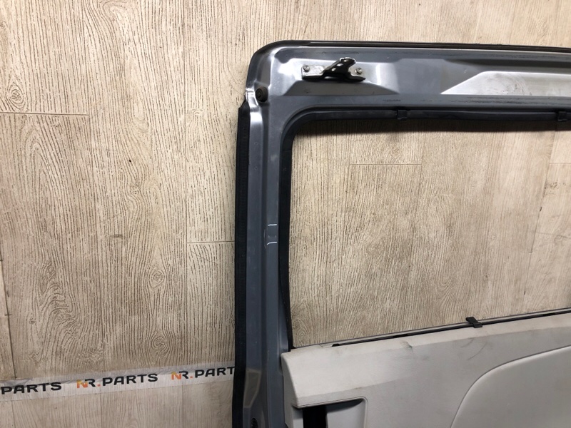 Дверь боковая сдвижная задняя правая SIENNA 11-16 2011 3.5 2GR-FE Дверь боковая сдвижная задняя правая SIENNA 11-16 2011 3.5 2GR-FE