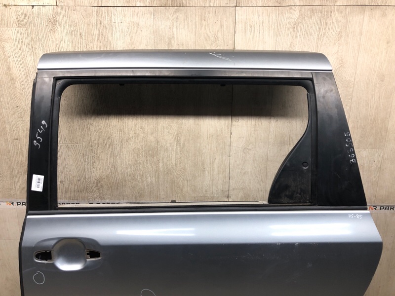 Дверь боковая сдвижная задняя левая SIENNA 11-16 2011 3.5 2GR-FE Дверь боковая сдвижная задняя левая SIENNA 11-16 2011 3.5 2GR-FE