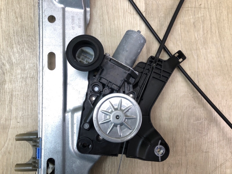 Стеклоподъемник передний правый INFINITI QX50 18- 2.0 KR20DDET Стеклоподъемник передний правый INFINITI QX50 18- 2.0 KR20DDET