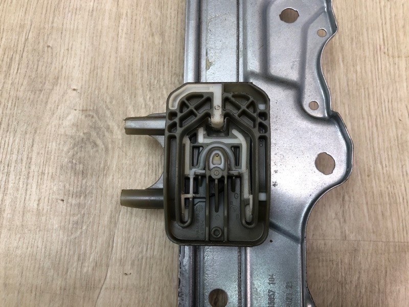 Стеклоподъемник передний правый QX50 18- 2023 2.0 KR20DDET Стеклоподъемник передний правый QX50 18- 2023 2.0 KR20DDET