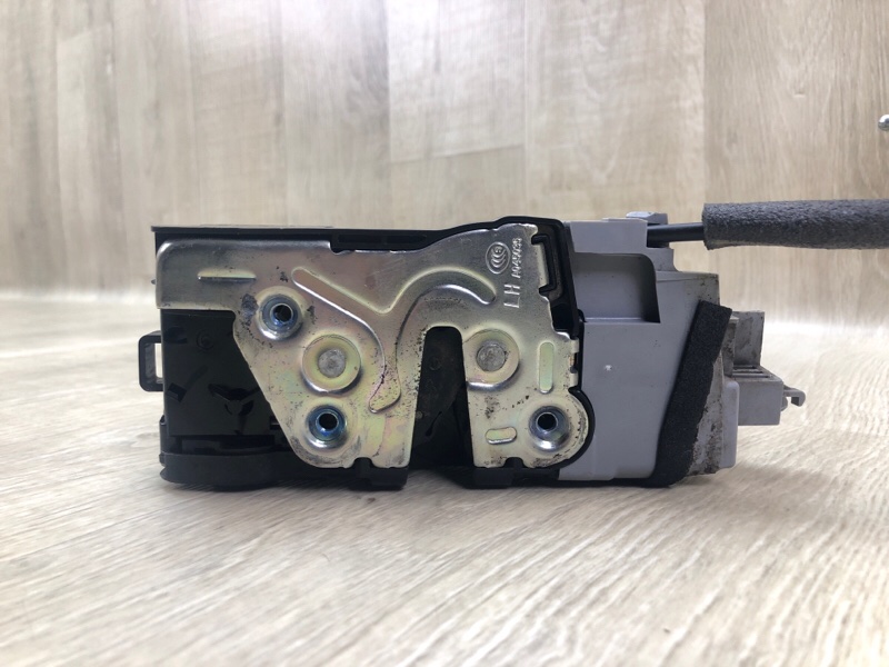 Замок двери передний левый HYUNDAI TUCSON TL 15-20 2.0 G4NC