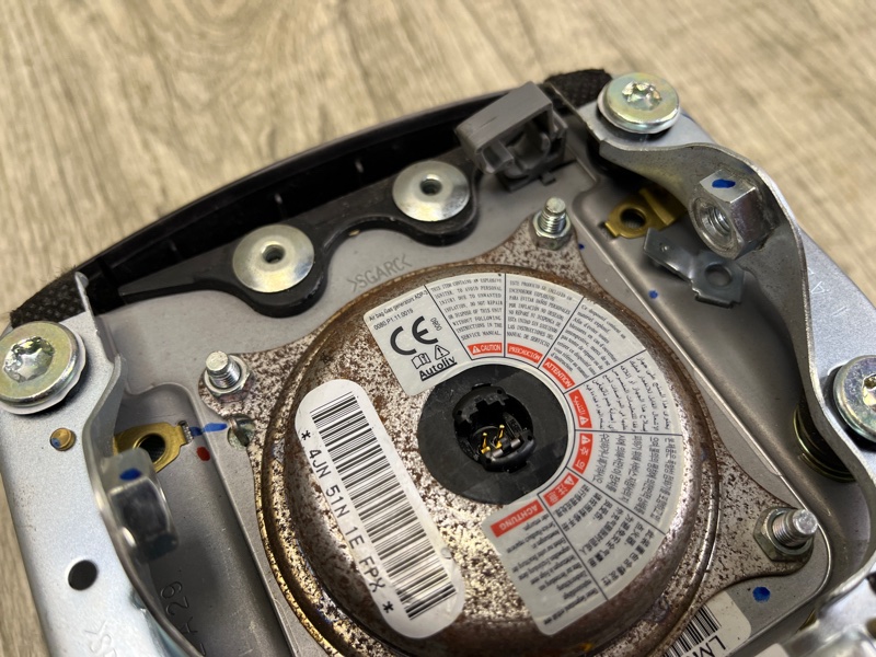 Подушка безопасности в руль TUCSON LM 09-15 Подушка безопасности в руль TUCSON LM 09-15