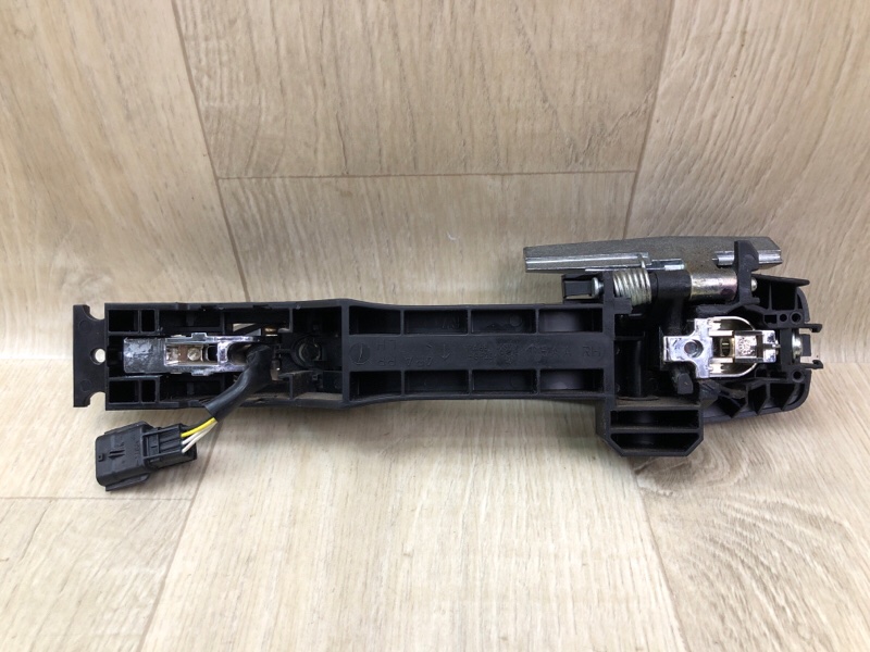 Ручка двери наружная передняя правая MURANO Z52 14- 2020 3.5 VQ35DE Ручка двери наружная передняя правая MURANO Z52 14- 2020 3.5 VQ35DE