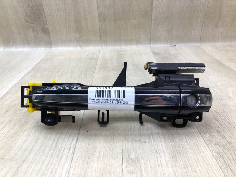 Ручка двери наружная передняя левая TOYOTA VENZA 09-16 2009 3.5 2GR-FE 692100T020B1 Б/У