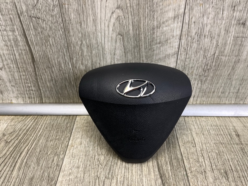 Запчасть подушка безопасности в руль HYUNDAI VELOSTER 11-18 2012 1.6 G4FD 569002V000 Б/У Подушка безопасности в руль HYUNDAI VELOSTER 11-18 2012 1.6 G4FD 569002V000 Б/У